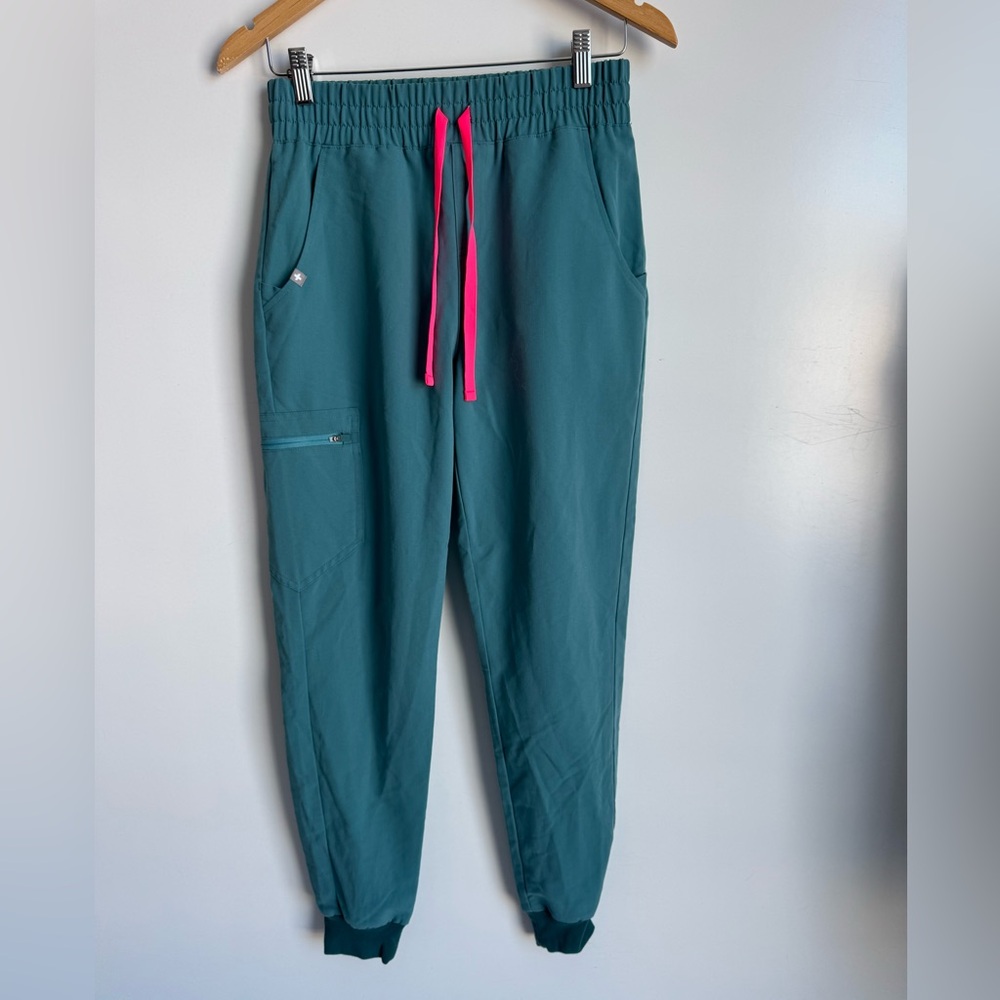 Figs High‎ Waisted Zamora Jogger Scrub Pants Green Pink Hospital Office Dental